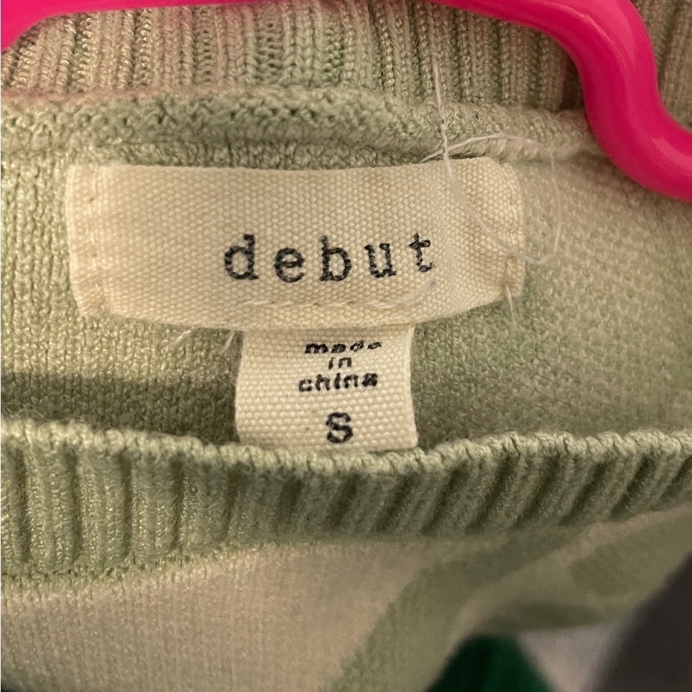 Debut | Cropped Sweater - Picture 3 of 7